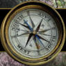 Het kompas is een belangrijk instrument bij een avontuurlijke wandeling -gpswandelpaden.nl- ,ook onmisbaar bij positie bepaling bij evt. onvoorziene omstandigheden